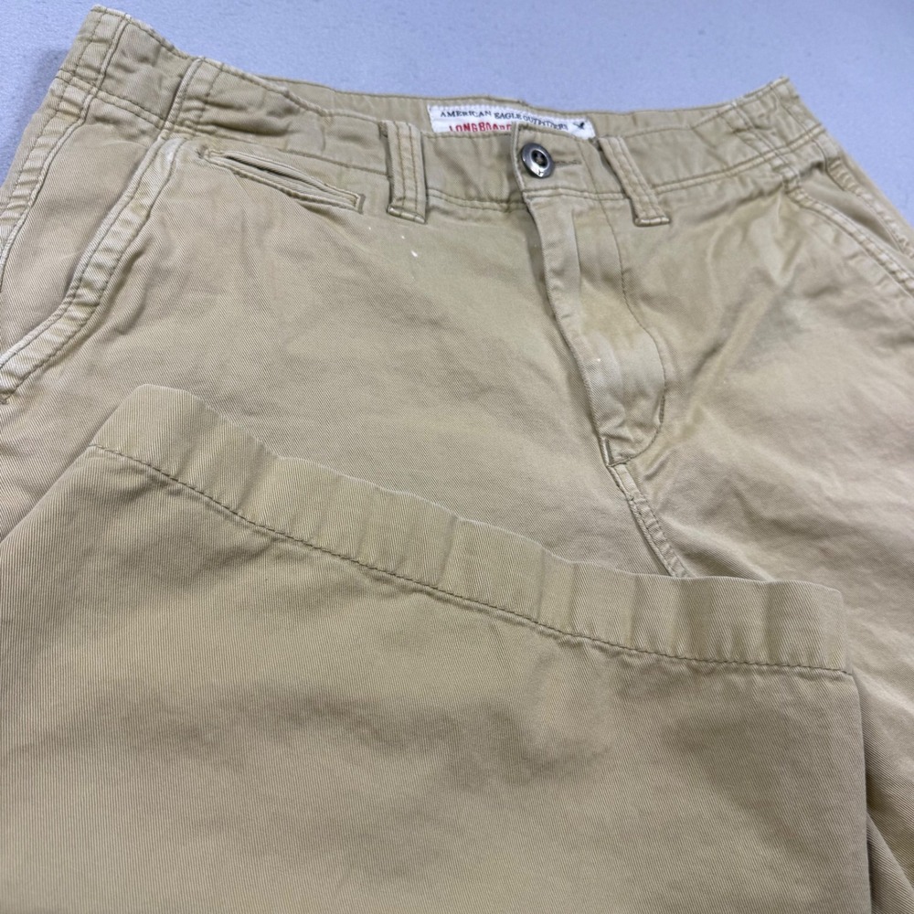 American Eagle Outfitters Longboard Khaki Chino Shorts Mens 32 Tan‎ Cotton
